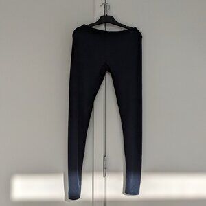 Uniqlo navy leggings